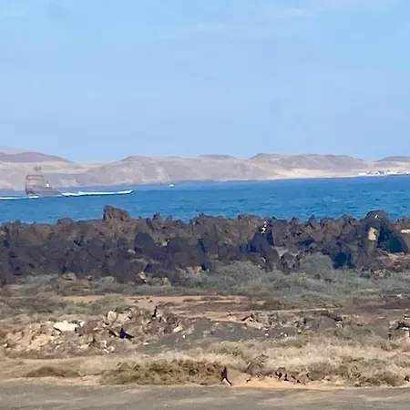 Casa De La Pena بيت للعطل