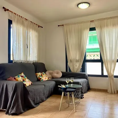 Casa De La Pena بيت للعطل *