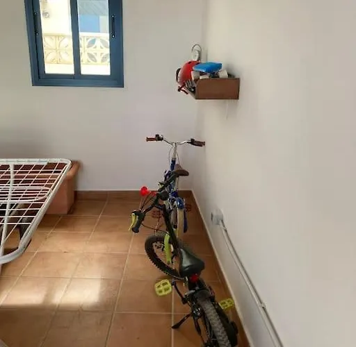 Casa De La Pena * Orzola